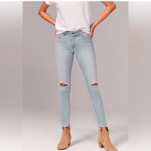Abercrombie mid rise super skinny ankle jean size 4 short